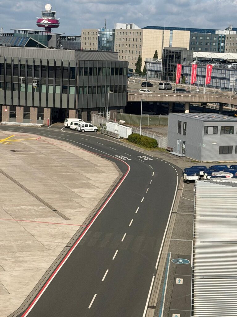 Flughafen Bodenmarkierung Hannover